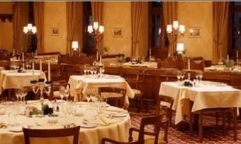 采尔马特 Le Petit Cervin酒店 外观 照片 Restaurant