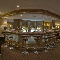 采尔马特 Le Petit Cervin酒店 外观 照片 The bar at the hotel